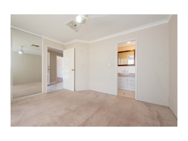 1 Margery Close, Beldon WA 6027