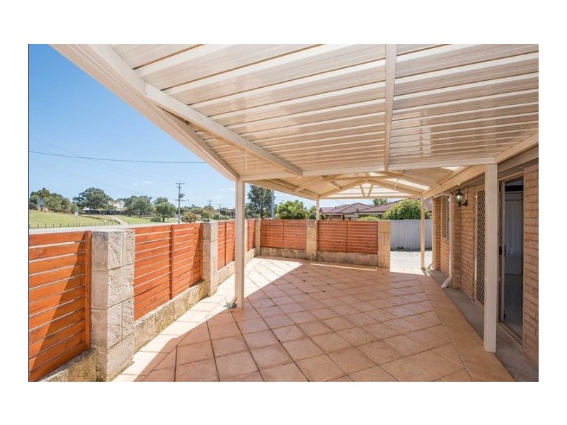 1 Margery Close, Beldon WA 6027