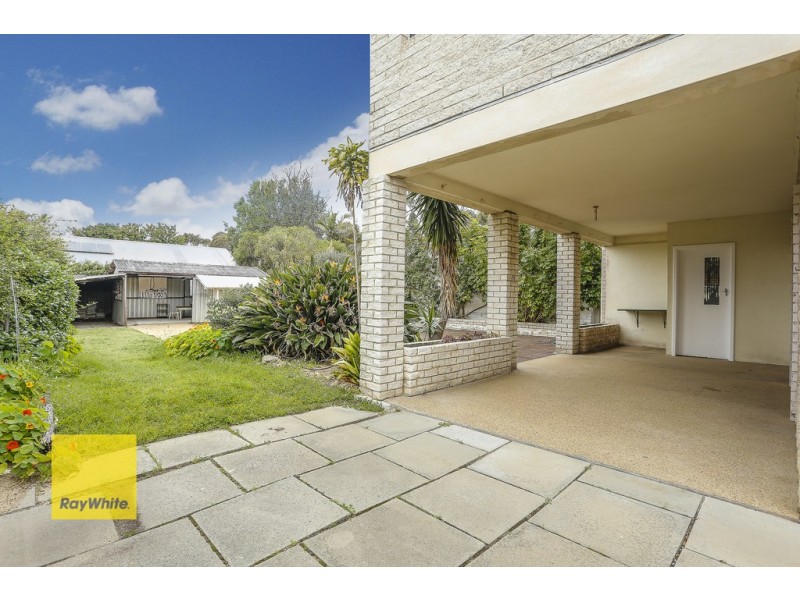 56 Lynn Street, Trigg WA 6029