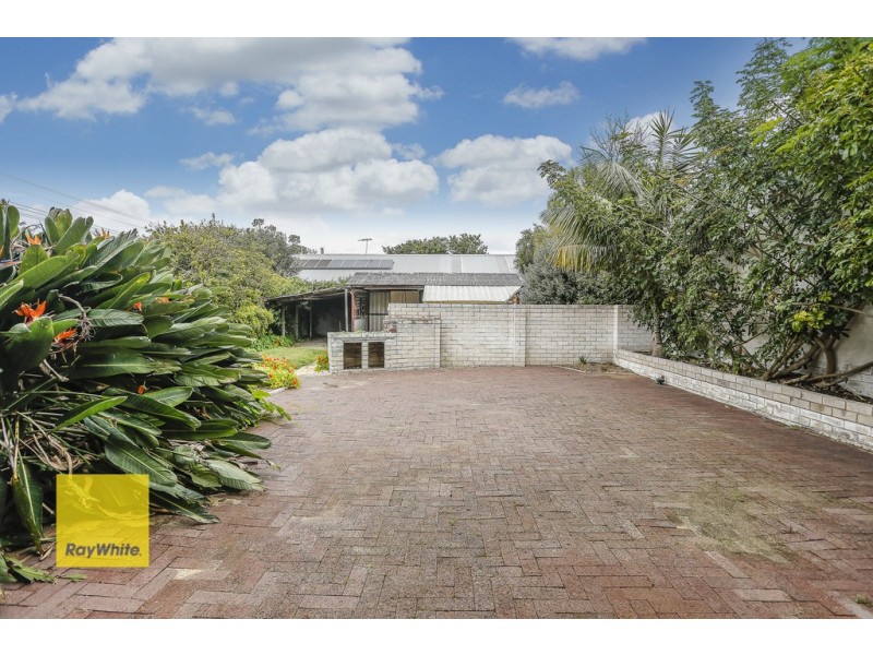 56 Lynn Street, Trigg WA 6029