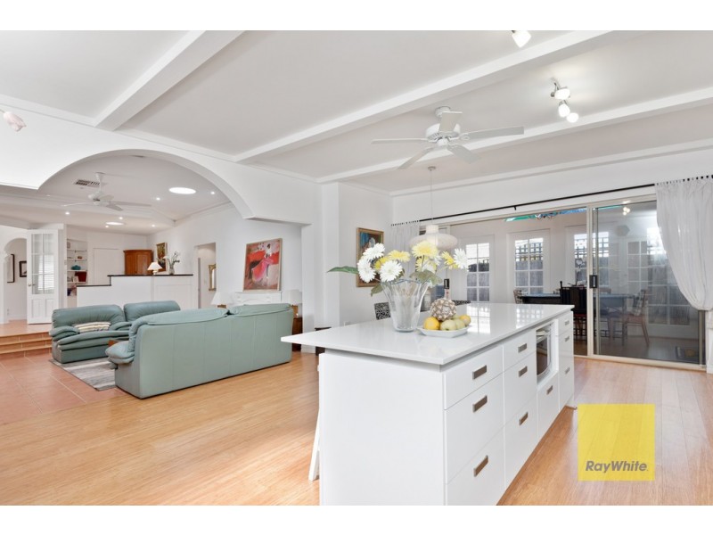 2 Wakeley Way, Duncraig WA 6023