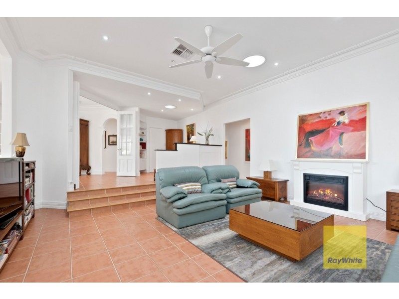 2 Wakeley Way, Duncraig WA 6023