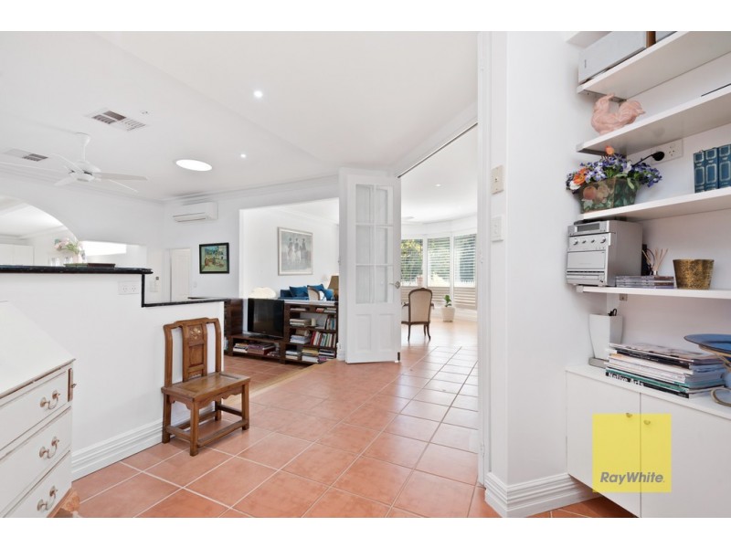 2 Wakeley Way, Duncraig WA 6023