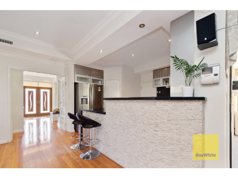 3 La Trobe Street, Landsdale WA 6065
