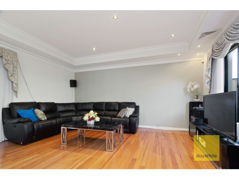 3 La Trobe Street, Landsdale WA 6065