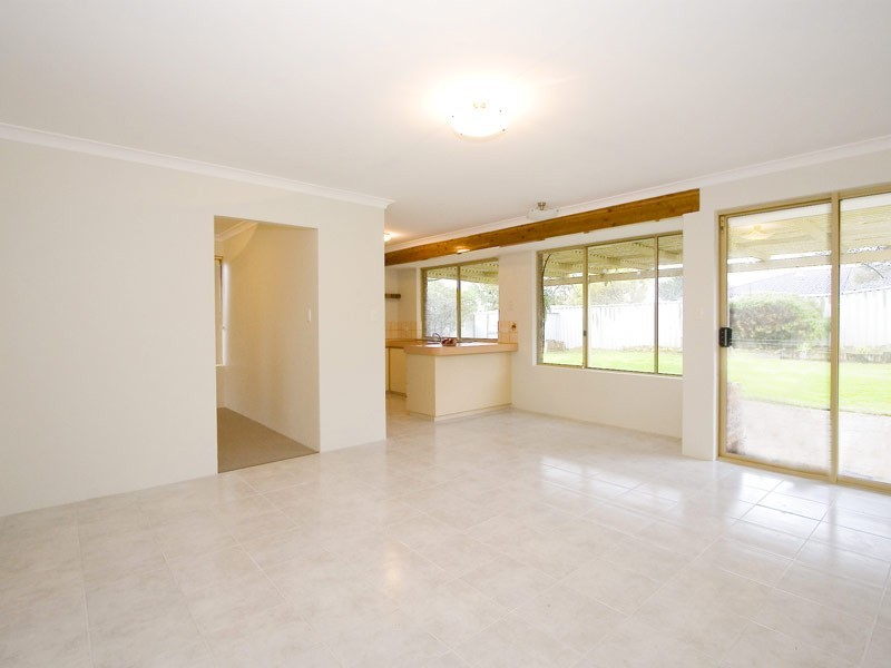 3 Hawdon Mews, Hillarys WA 6025
