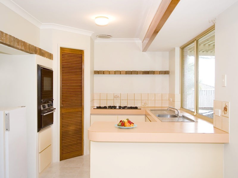 3 Hawdon Mews, Hillarys WA 6025