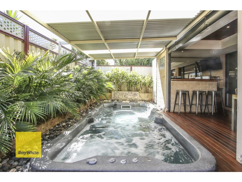 28 Sabina Park Drive, Madeley WA 6065