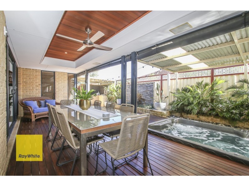 28 Sabina Park Drive, Madeley WA 6065