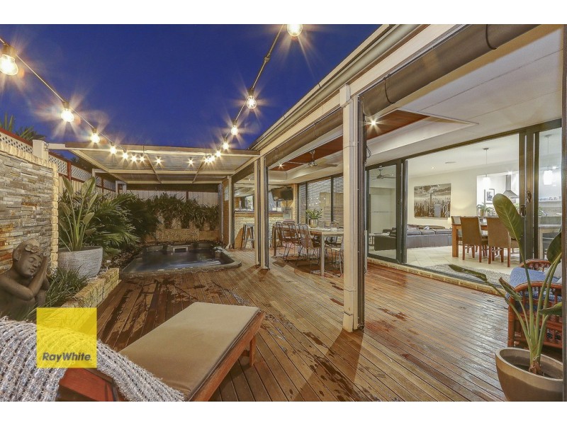 28 Sabina Park Drive, Madeley WA 6065