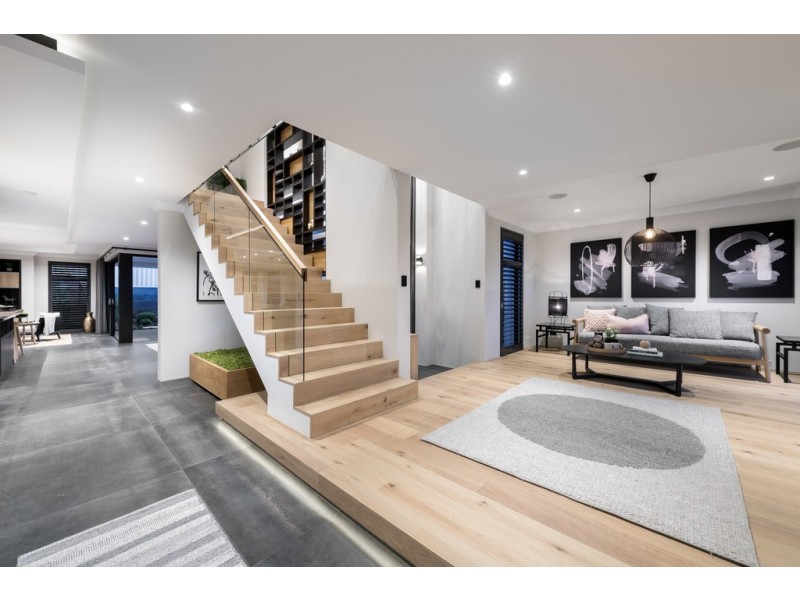 39 Venice Entrance, Iluka WA 6028