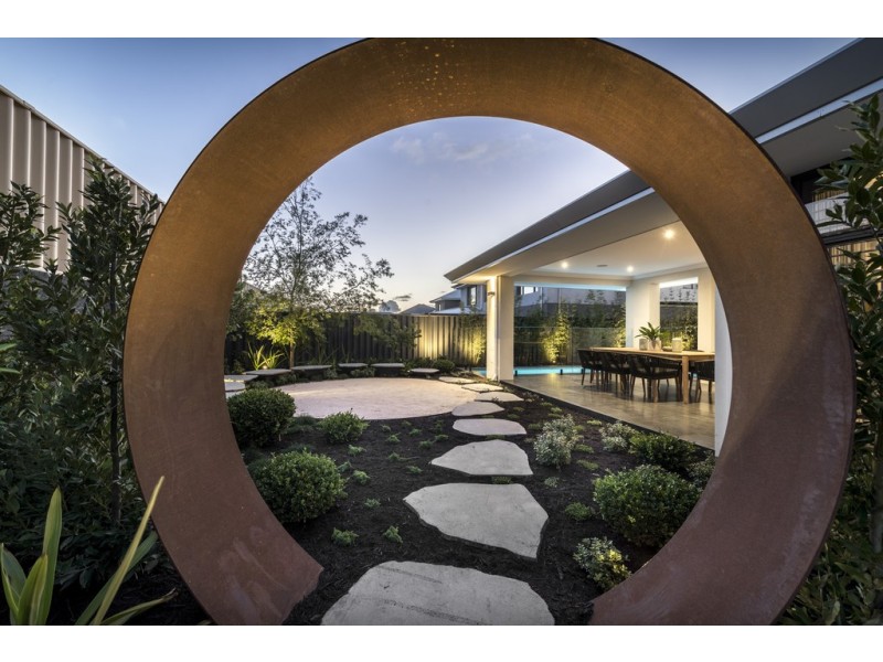 39 Venice Entrance, Iluka WA 6028