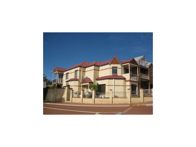 40 St Pauls Crescent, Joondalup WA 6027