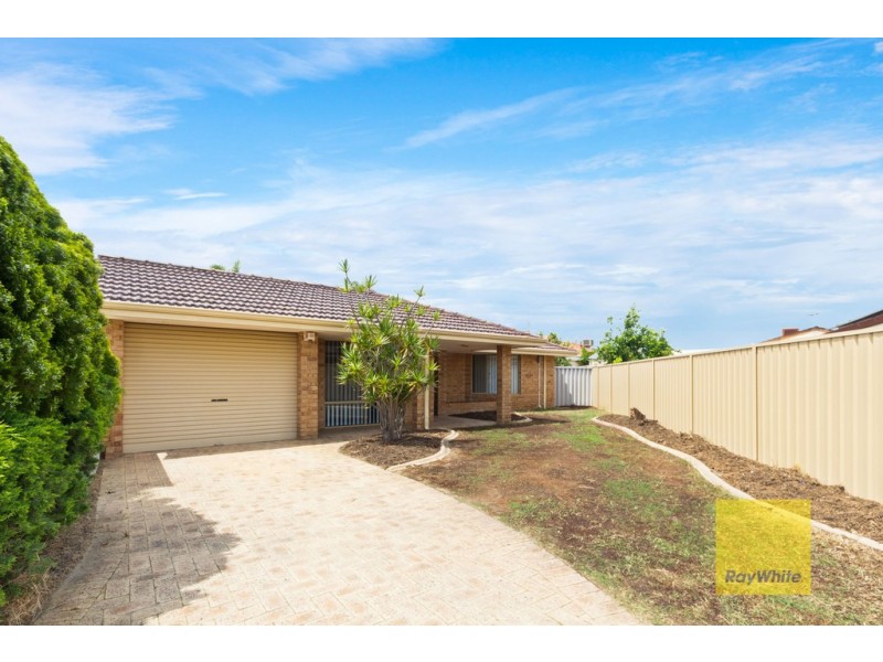 5b Crathie Court, Kingsley WA 6026