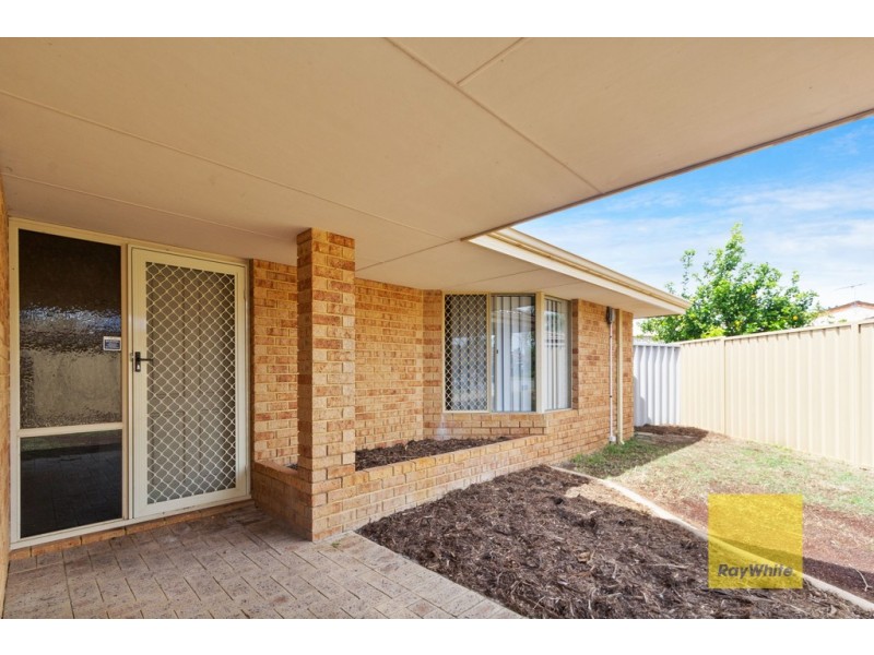 5b Crathie Court, Kingsley WA 6026