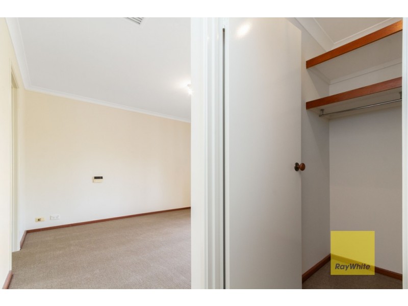 5b Crathie Court, Kingsley WA 6026