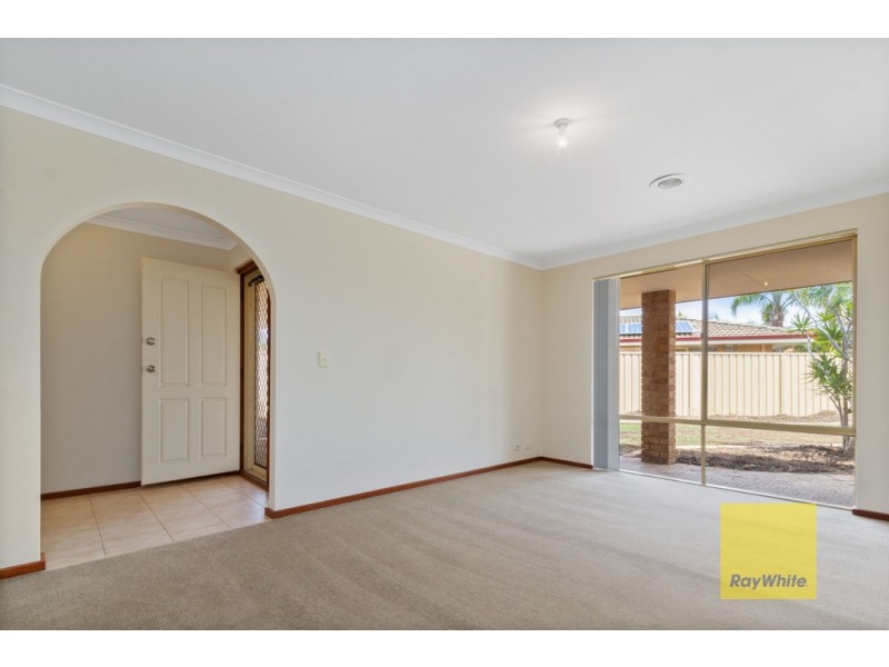 5b Crathie Court, Kingsley WA 6026