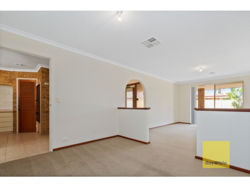 5b Crathie Court, Kingsley WA 6026