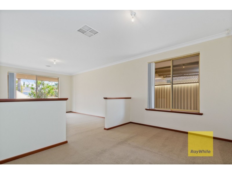 5b Crathie Court, Kingsley WA 6026