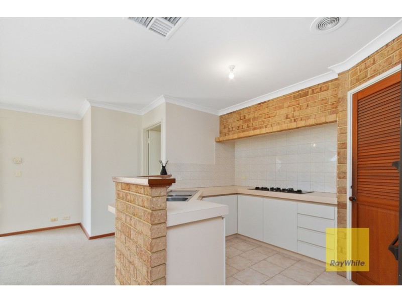 5b Crathie Court, Kingsley WA 6026