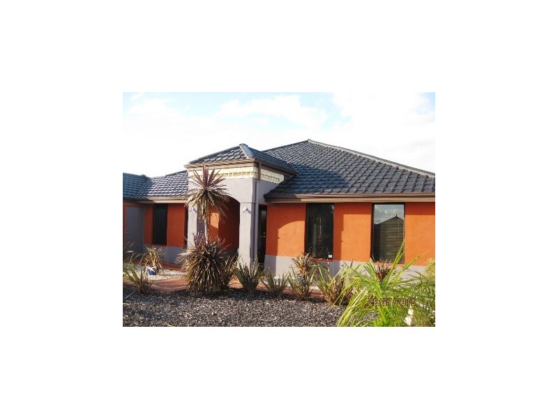 9 DUMARESQ LOOP, Quinns Rocks WA 6030