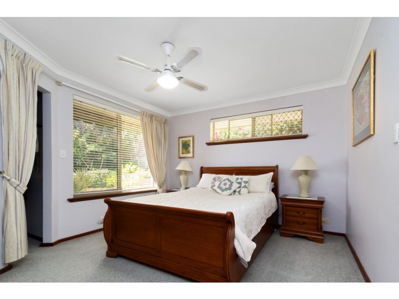 6 Landells Rise, Hillarys WA 6025