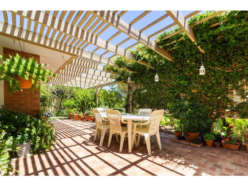 6 Landells Rise, Hillarys WA 6025