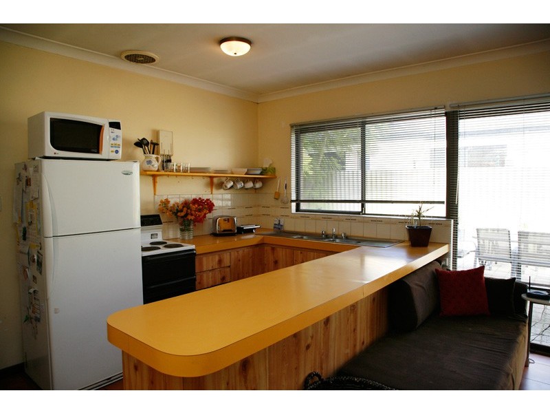 2/77 Dane Street, East Victoria Park WA 6101