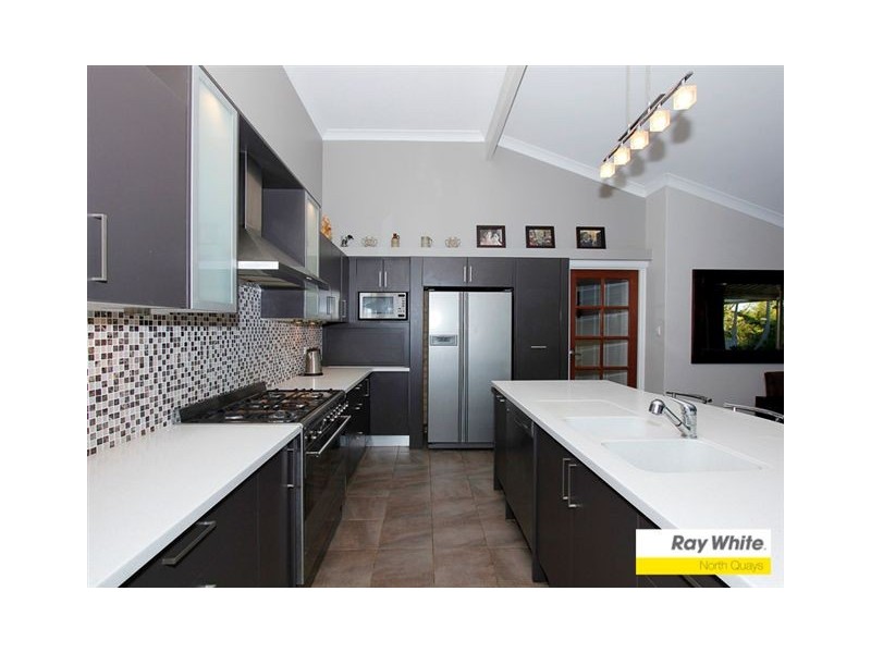 10 CASUARINA WAY, Wanneroo WA 6065