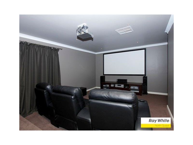 10 CASUARINA WAY, Wanneroo WA 6065