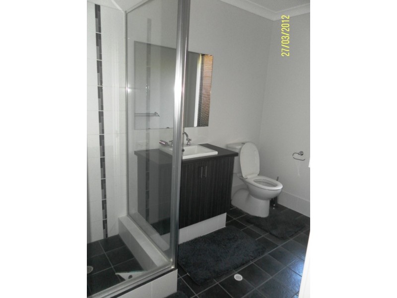 75 HOOKSTONE DRIVE, Landsdale WA 6065