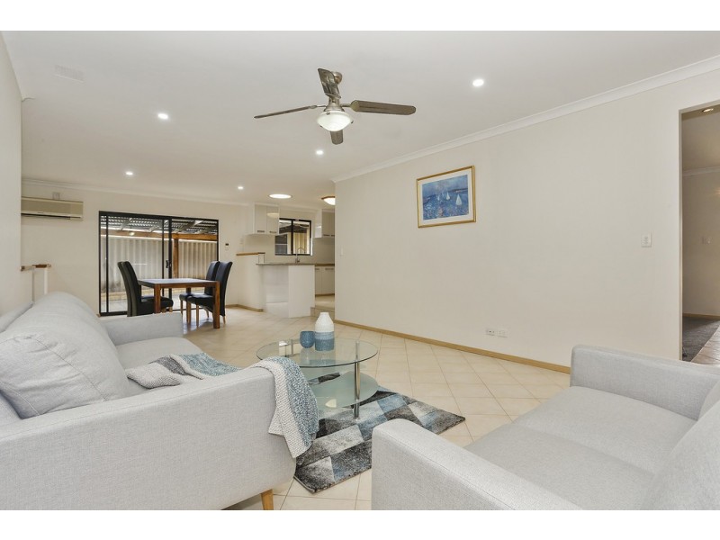 19 Rosedale Vista, Hocking WA 6065