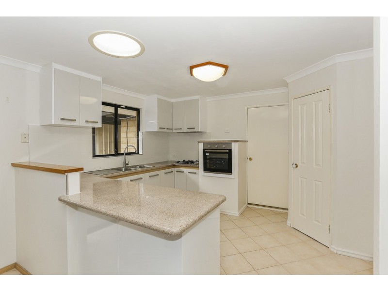 19 Rosedale Vista, Hocking WA 6065