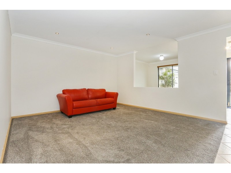 19 Rosedale Vista, Hocking WA 6065