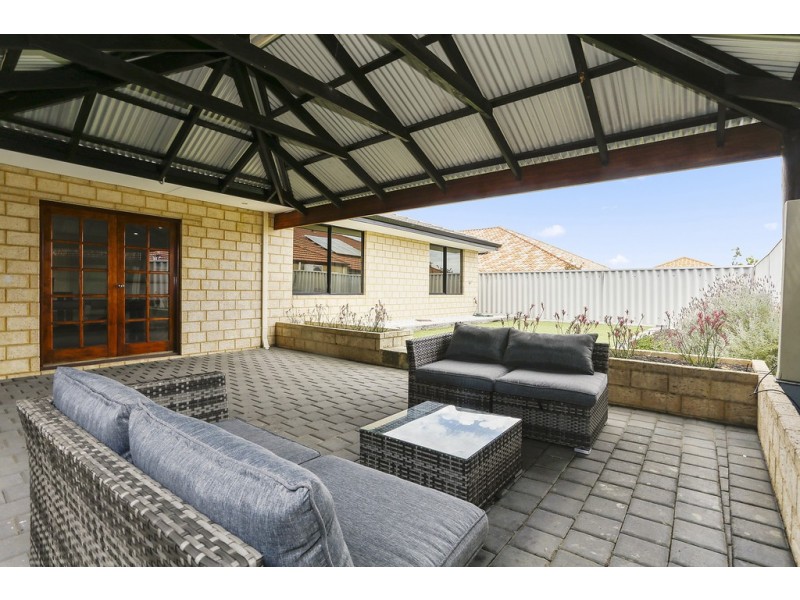 19 Rosedale Vista, Hocking WA 6065