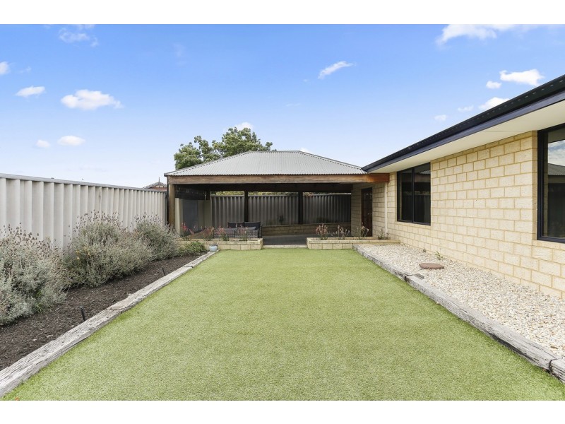 19 Rosedale Vista, Hocking WA 6065