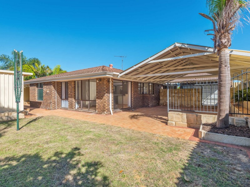 12 Hunt Lane, Kingsley WA 6026