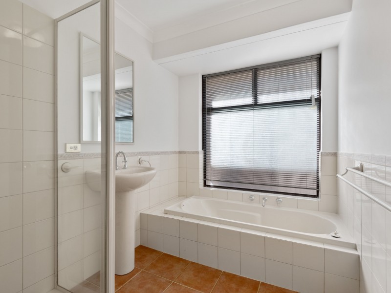 12 Hunt Lane, Kingsley WA 6026