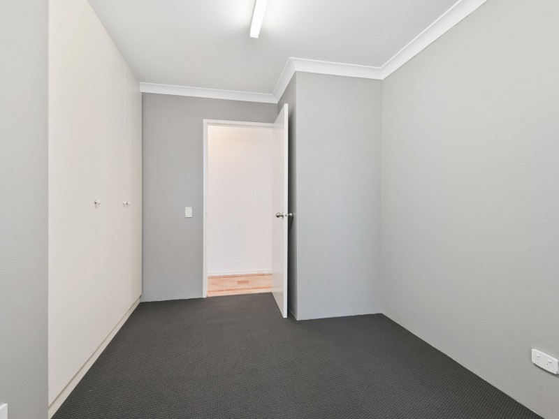 12 Hunt Lane, Kingsley WA 6026