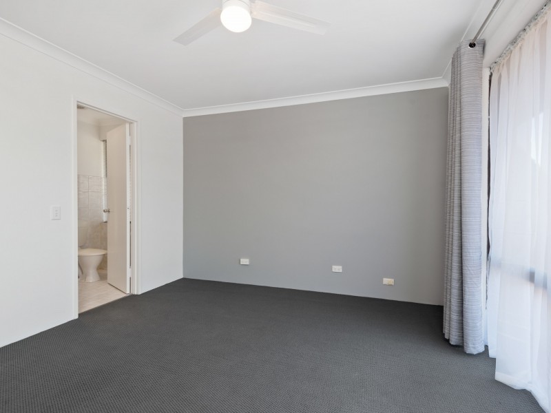 12 Hunt Lane, Kingsley WA 6026