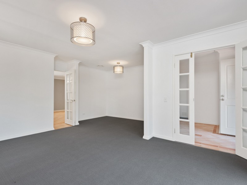 12 Hunt Lane, Kingsley WA 6026