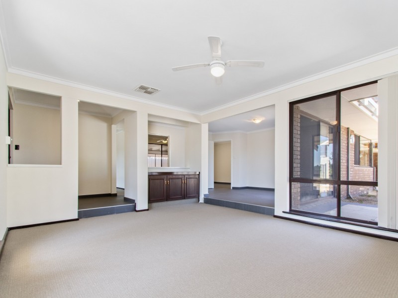 55 Talbot Drive, Kingsley WA 6026