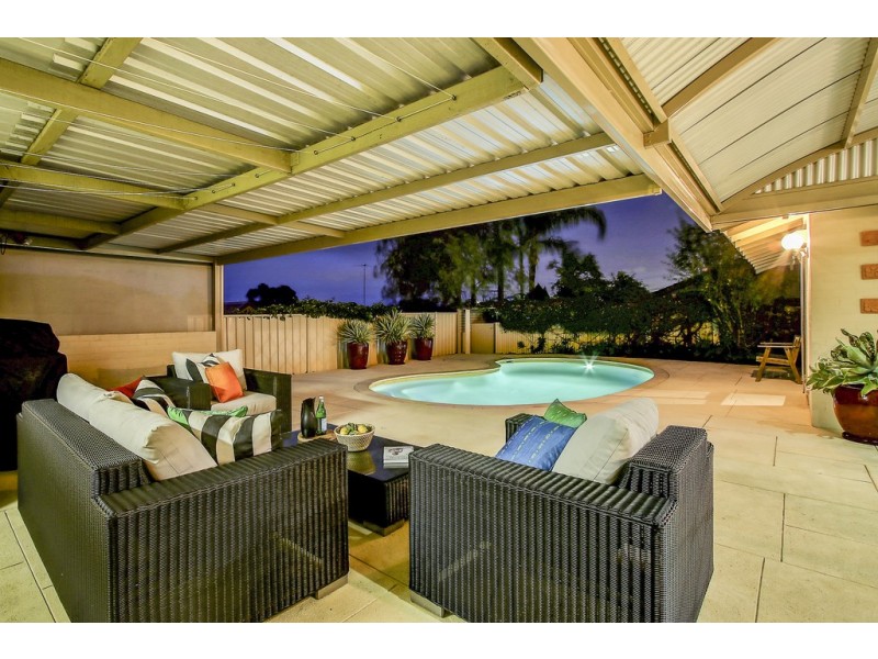 15 Garnkirk Road, Greenwood WA 6024