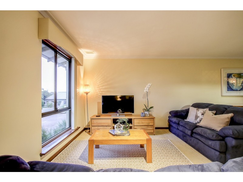 15 Garnkirk Road, Greenwood WA 6024