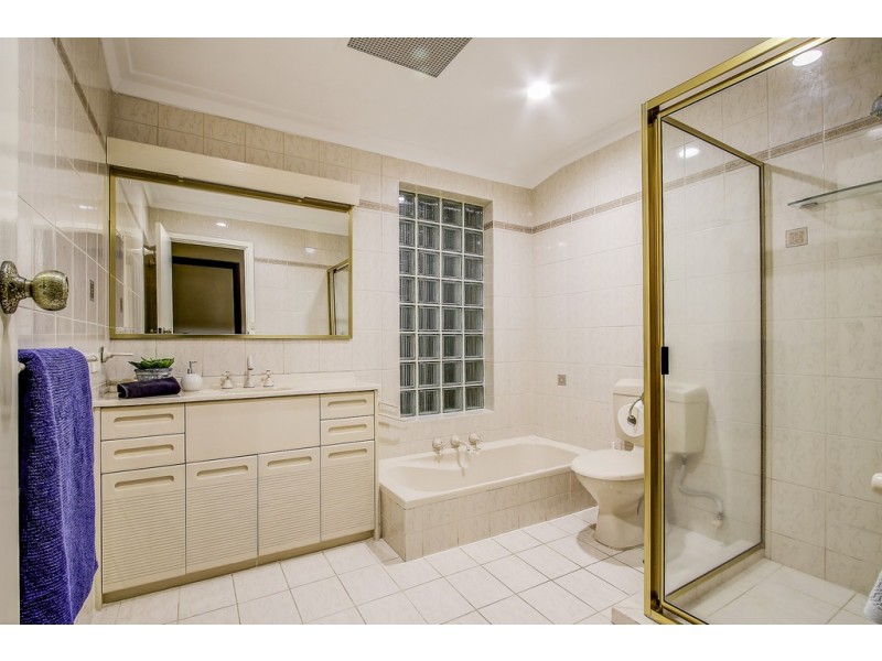 15 Garnkirk Road, Greenwood WA 6024