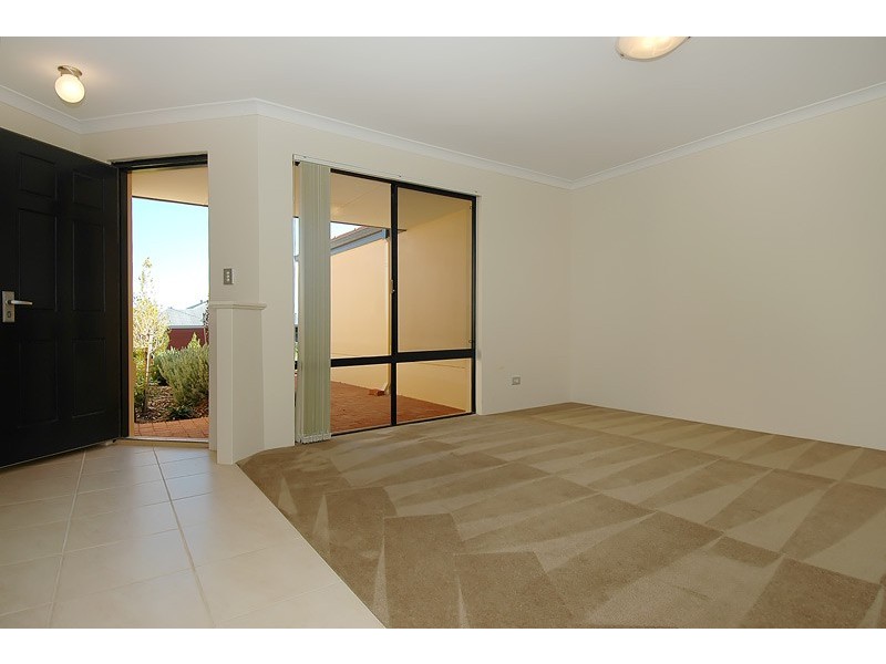 12 Harmony Avenue, Clarkson WA 6030