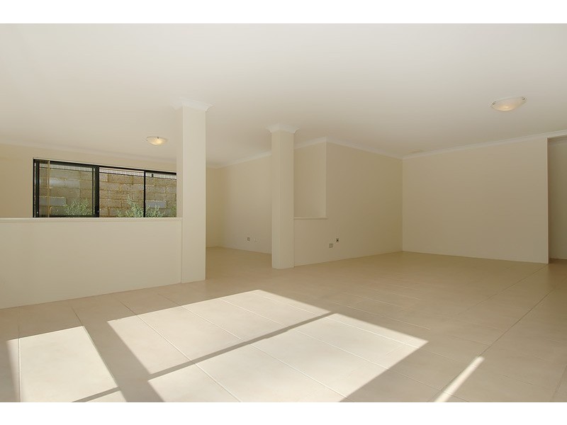 12 Harmony Avenue, Clarkson WA 6030