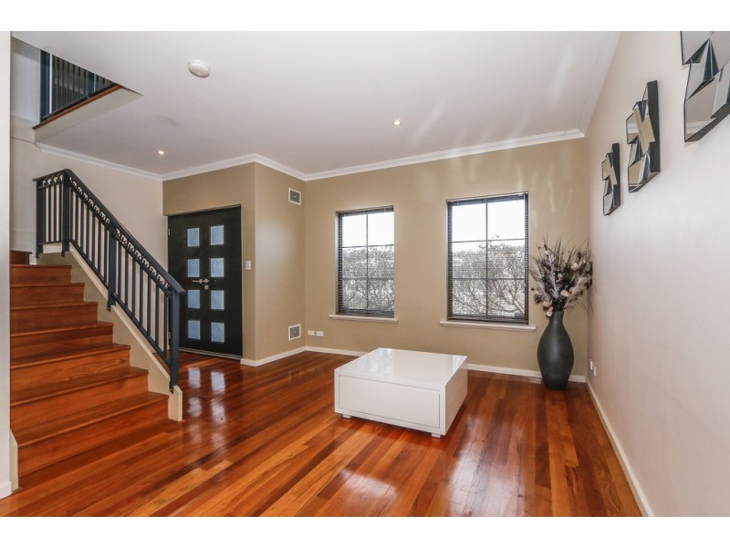 22 Olivedale Road, Madeley WA 6065