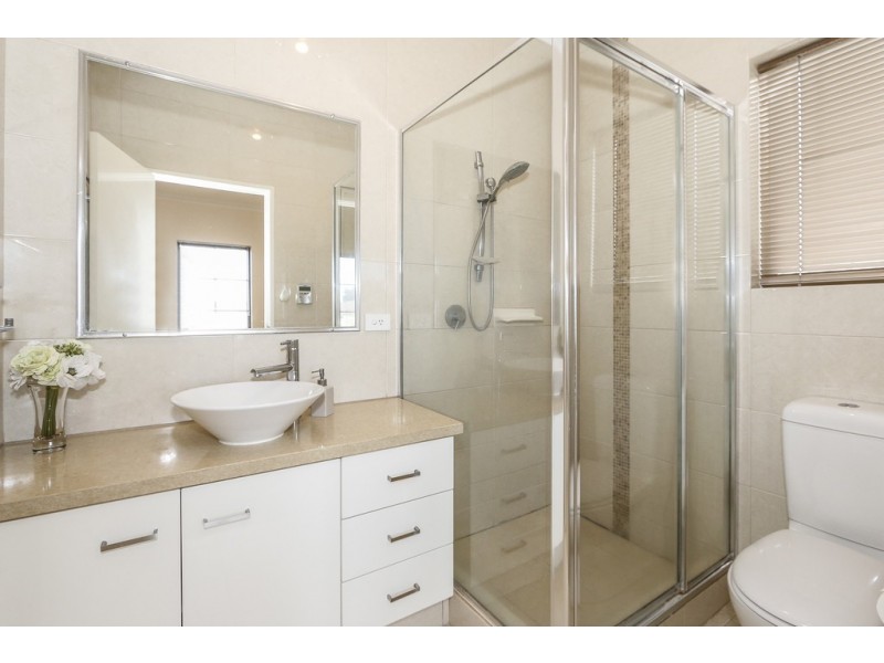 22 Olivedale Road, Madeley WA 6065