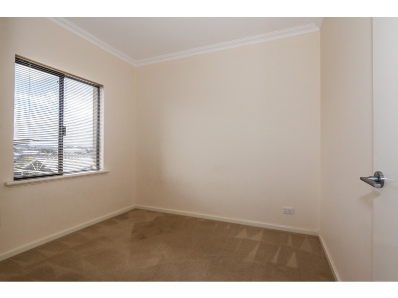 22 Olivedale Road, Madeley WA 6065